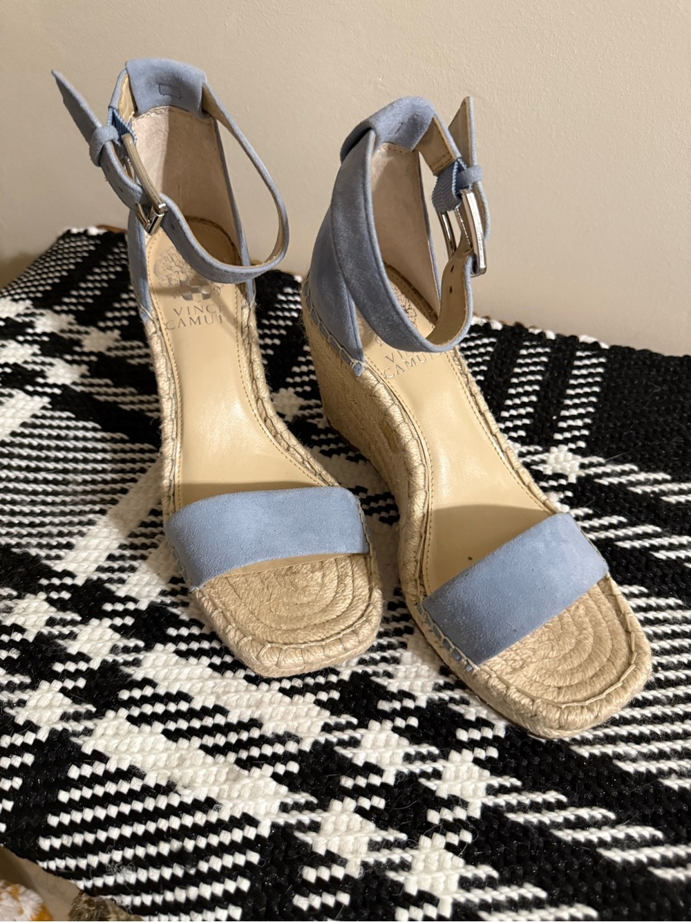 Vince Camuto Light Blue Suede Espadrille Wedge Sandals NWOT Size 6.5